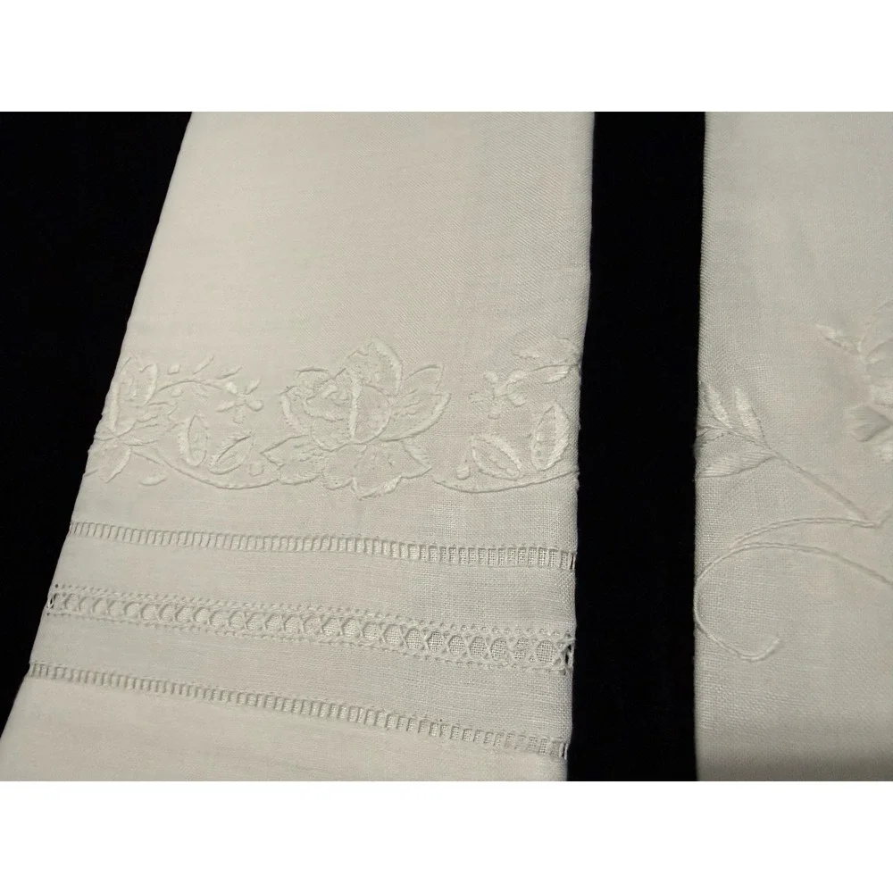 Lot of 3 NEW VTG Hand Towels Tea Kitchen Floral Grapes Embroidered Design Guest